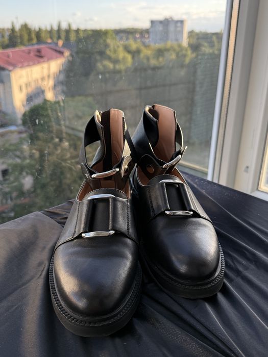 Оригінальні лофери, шкіра, нові, 38р MANTYYRA