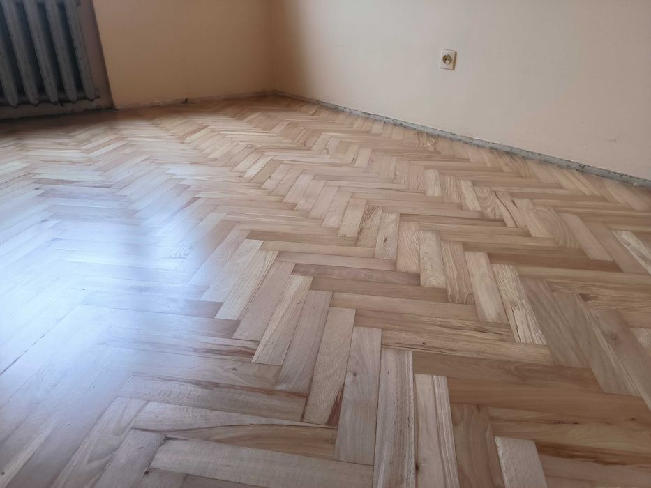 Cyklinowanie, schody drewniane, montaż podłóg