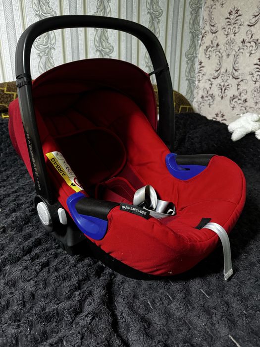 Продам автолюльку 0+