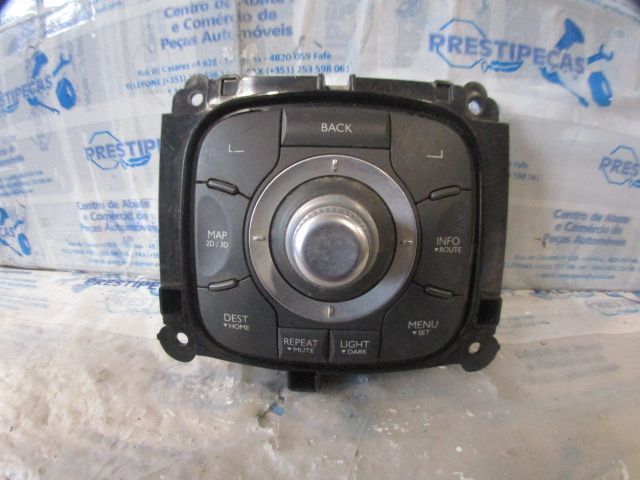 Interruptor 253B00004R RENAULT LAGUNA 3 2009 1.5DCI 110CV 5P PRETO Comando Navegação GPS