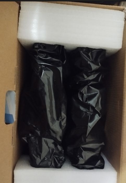 тонер-картриджем Brother TN-2420. 
Це оригінальний чорний