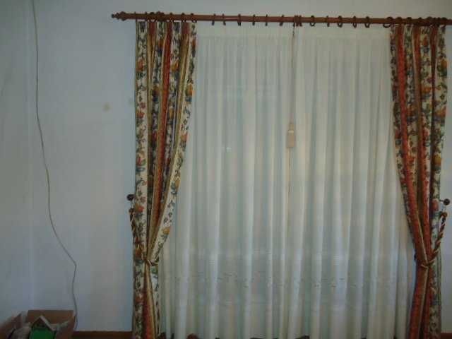 Cortinados para sala como novos