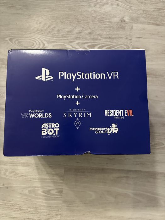 Ps4 1TB com muitos extras e VR