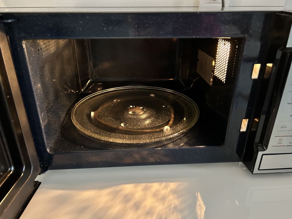 Samaung me38m inox