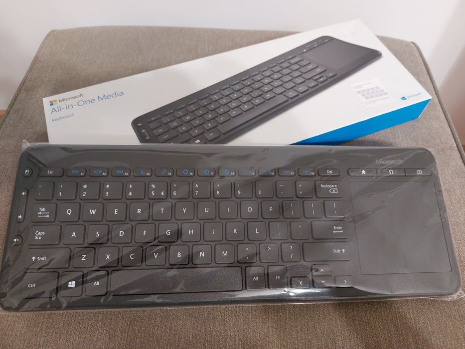 Klawiatura Microsoft All-in-One Media