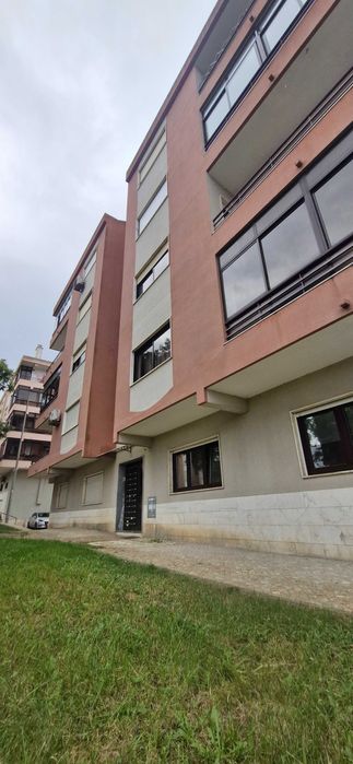 Apartamento 4 assoalhadas Fogueteiro