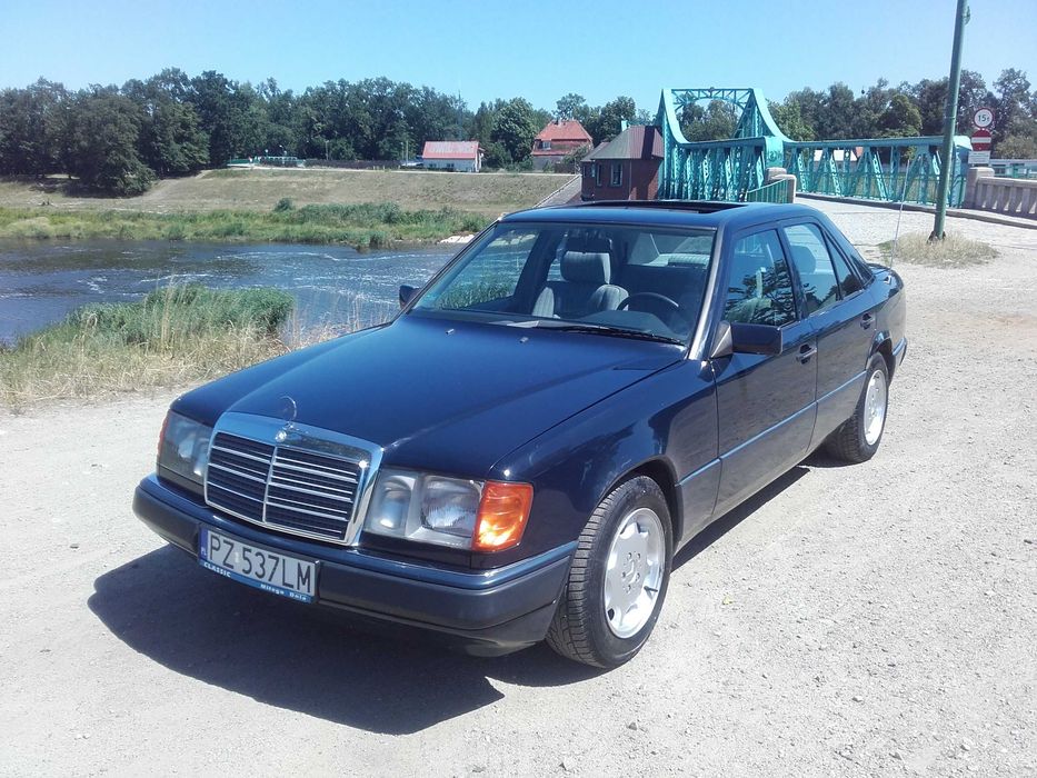 Mercedes W-124 1989 r.