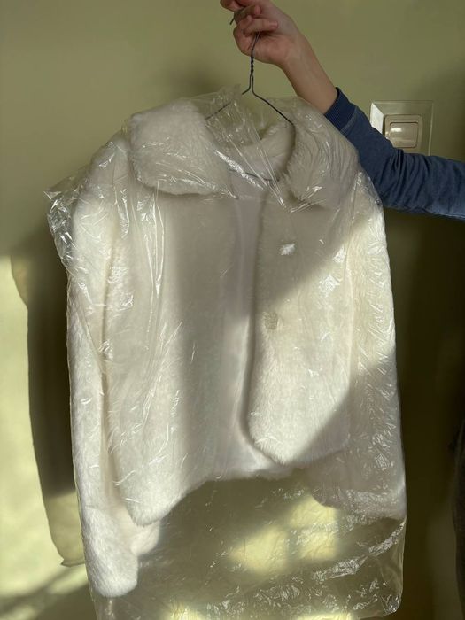 Весільна шубка, біла