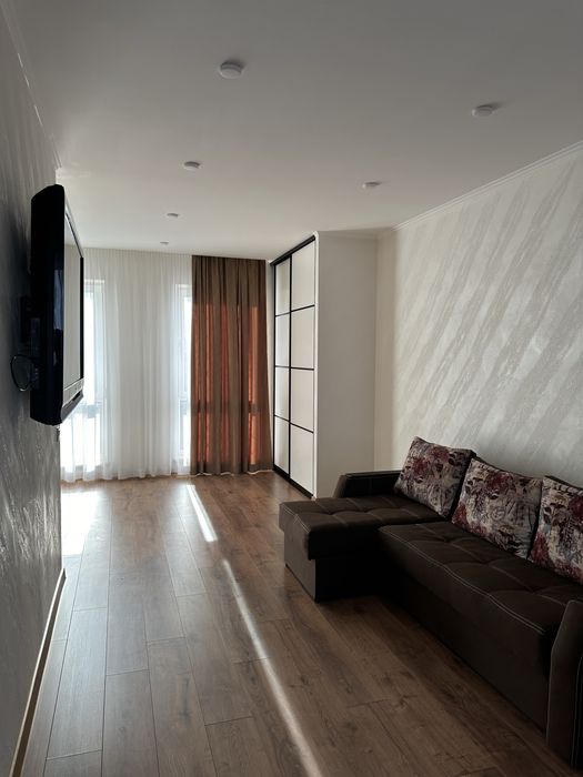 Подобова/потижнева оренда квартири в центрі міста