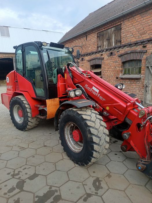 Ładowarka  Schaffer 8090 13r