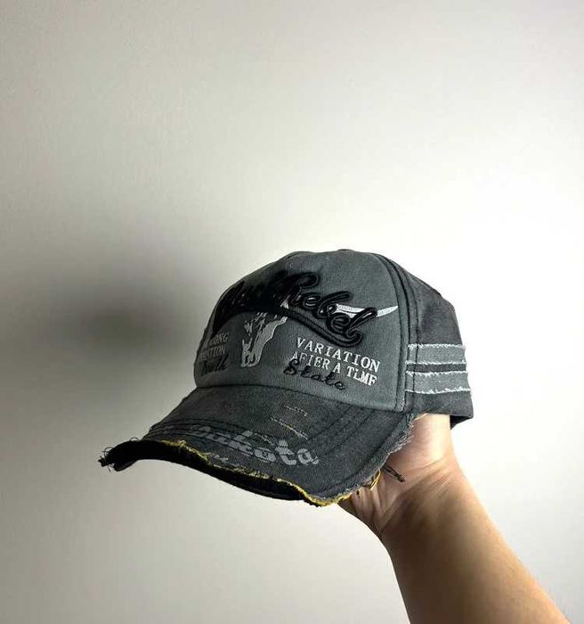 Szara czapka z daszkiem "Blackrebel" Vintage