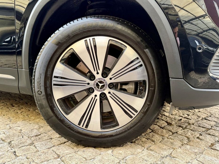 Mercedes-Benz EQA 250