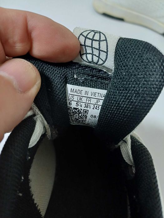 Ténis Adidas Nº38.5