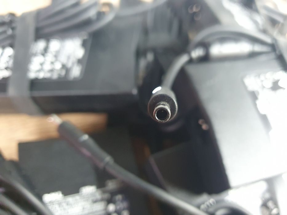 Зарядка зарядное блок питания живлення Dell 130w XPS 4.5×3.0mm ориг