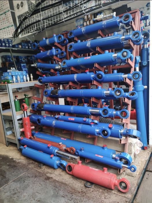 Гідроціліндри фронтального навантажувача КУН