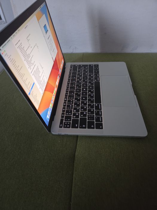MacBook Pro A1708 i5 2.3GHz 8GB 256SSD zasilacz