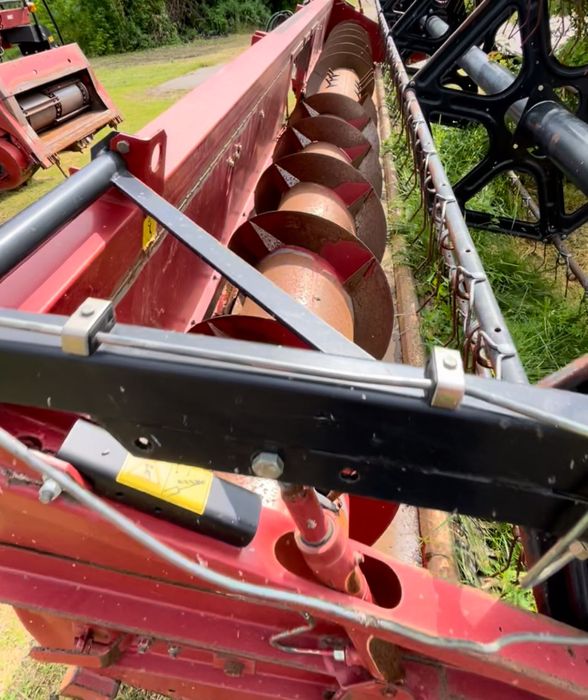 Жатка Case Кейс New Holland 2030 7.6м 2012 року