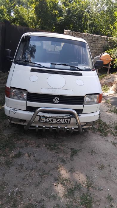 Продам Volkswagen Transporter T4, 1992 року випуску.