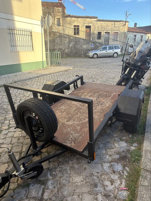 Atrelado rebaixado sem precisar de documento