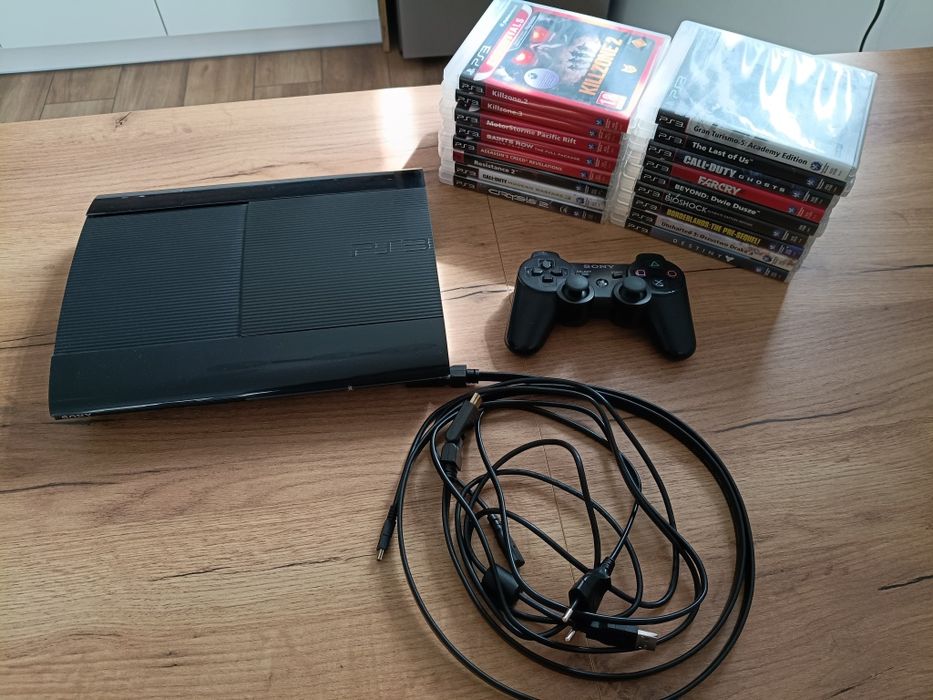 PlayStation 3 Super Slim 500 GB + 18 gier + akcesoria – komplet, gotowy do grania
