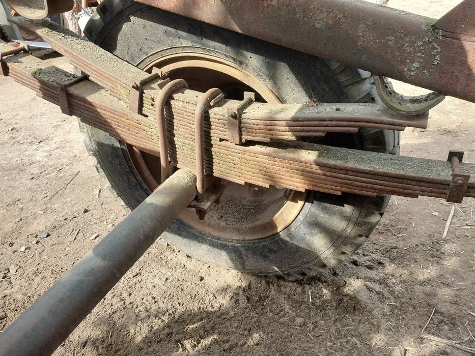 Продам одноосний причеп,тракторний...