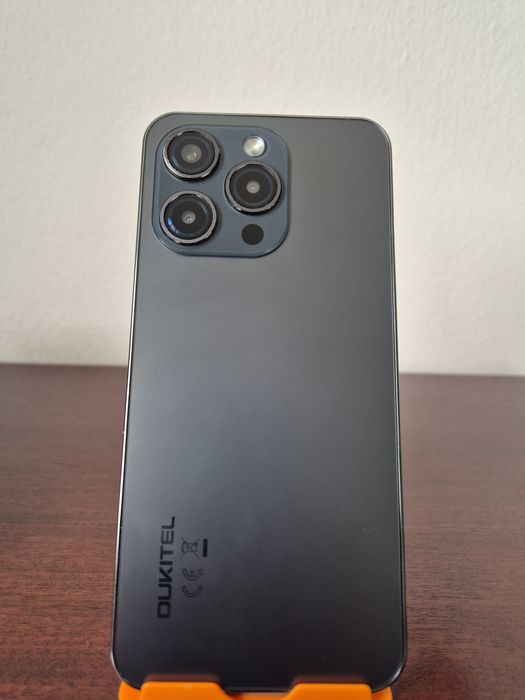 Oukitel P1 256GB - Impecável (Apenas detalhe na câmara)