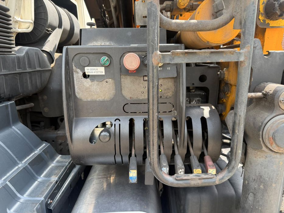 MAN TGS 35.400cv Grua EFFER 165-11/3s  com RadioComando e Amplirroll 8x4 ###OPORTUNIDADE###