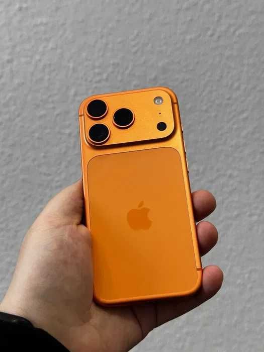 iPhone 17 Pro Max 256 GB Cosmic Orange E-SIM