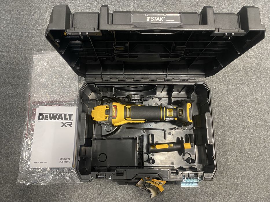 Акумуляторна кутова шліфувальна машина DeWALT DCG409VSNT девальт болга