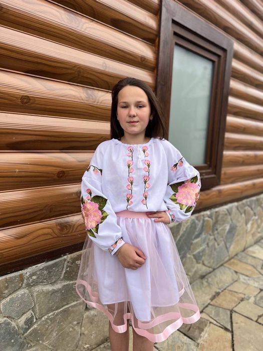 Вишиванка для дівчаток