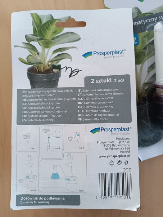 Sistema auto irrigação