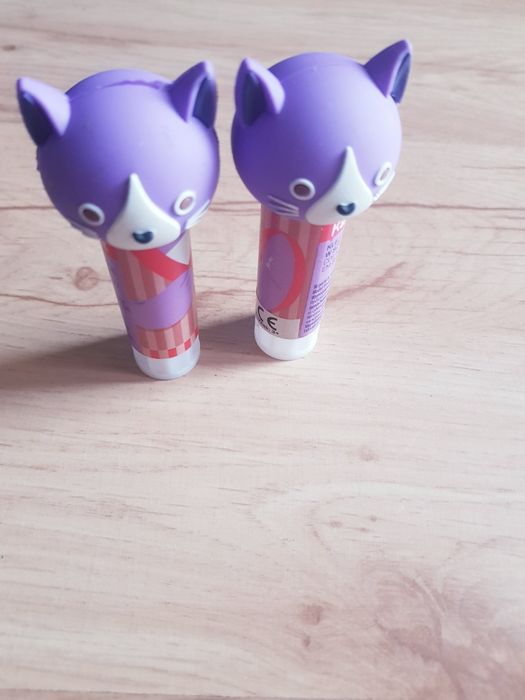 Nowy klej w sztywcie marki Kayet , 2 sztuk