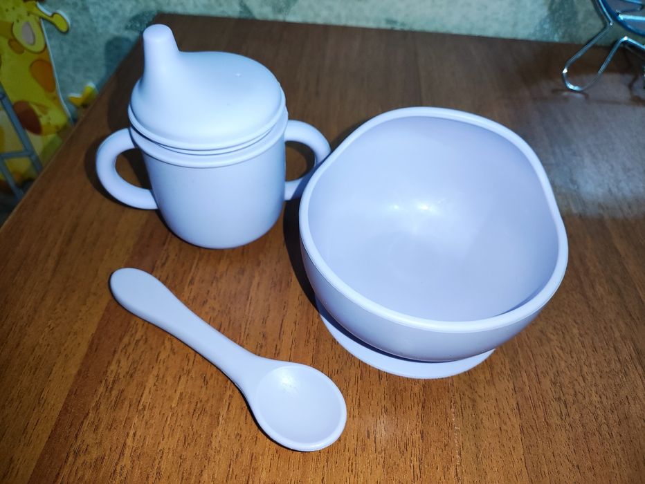 Дитячий силіконовий посуд