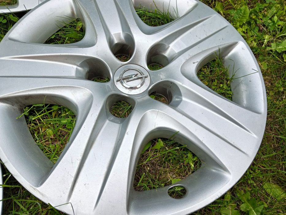 Sprzedam kołpaki strukturalne opel Insignia