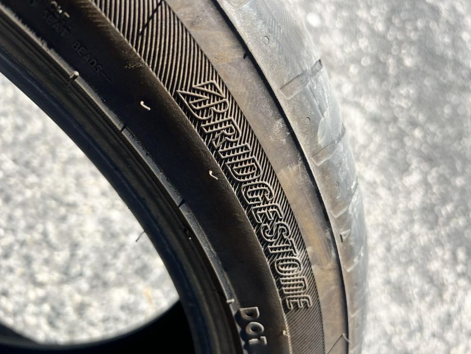 235/45/18 Bridgestone 4 pneus