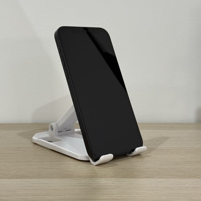 iPhone 12 - 64GB - Desbloqueado