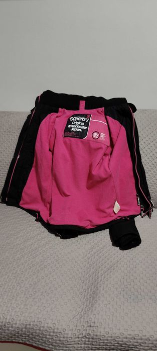Superdry Kurtka Damska z Kapturem. M