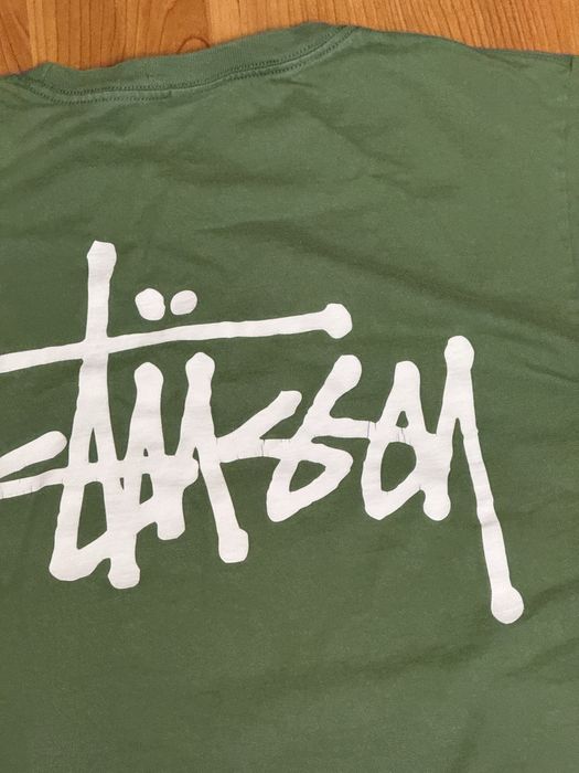 Футболка Stussy зеленая