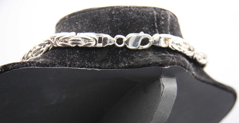 Łańcuch królewski srebro 925 159,65 gram.