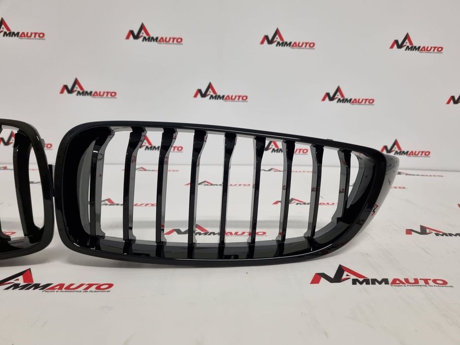 Grelhas Frontais BMW F30 F31 Preto Brilho