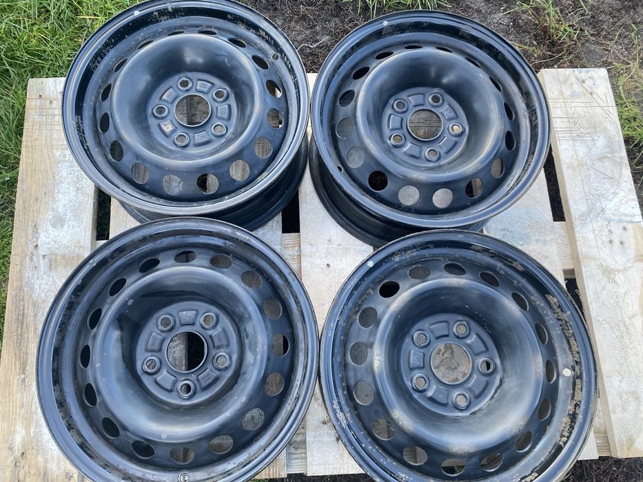 Felgi stalowe z kołpakami Toyota 15’ 5x114.3. Yaris, Auris, Corolla!