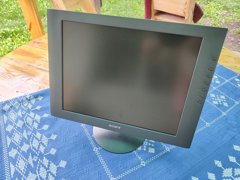 Монитор 15" Sony SDM-S51 (TFT LCD)