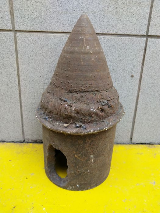 Наконечник стальний, головка, штир, конус,
металева заготовка