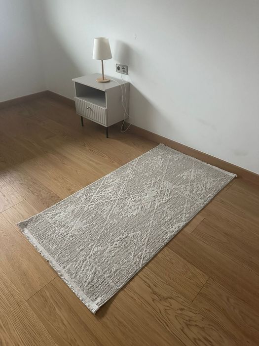 Lampy nocne po 80 zł