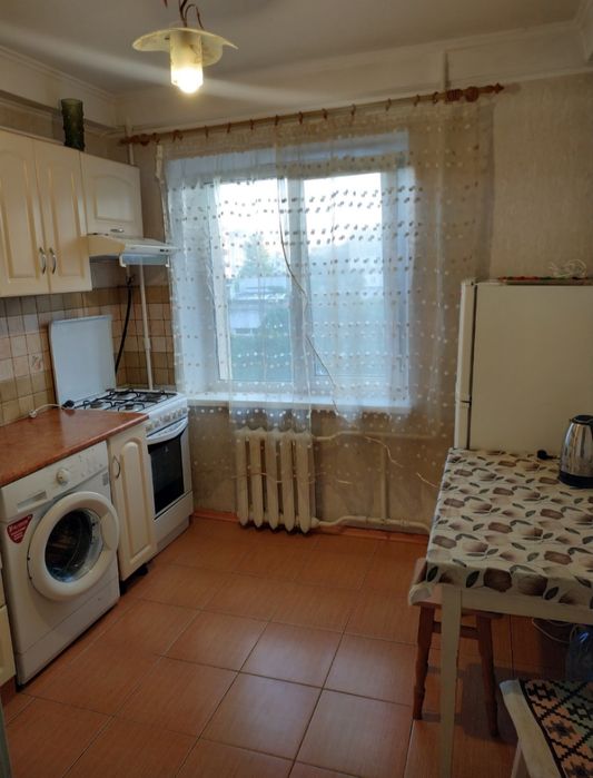 Сдаётся комната ст.метро Левобережная