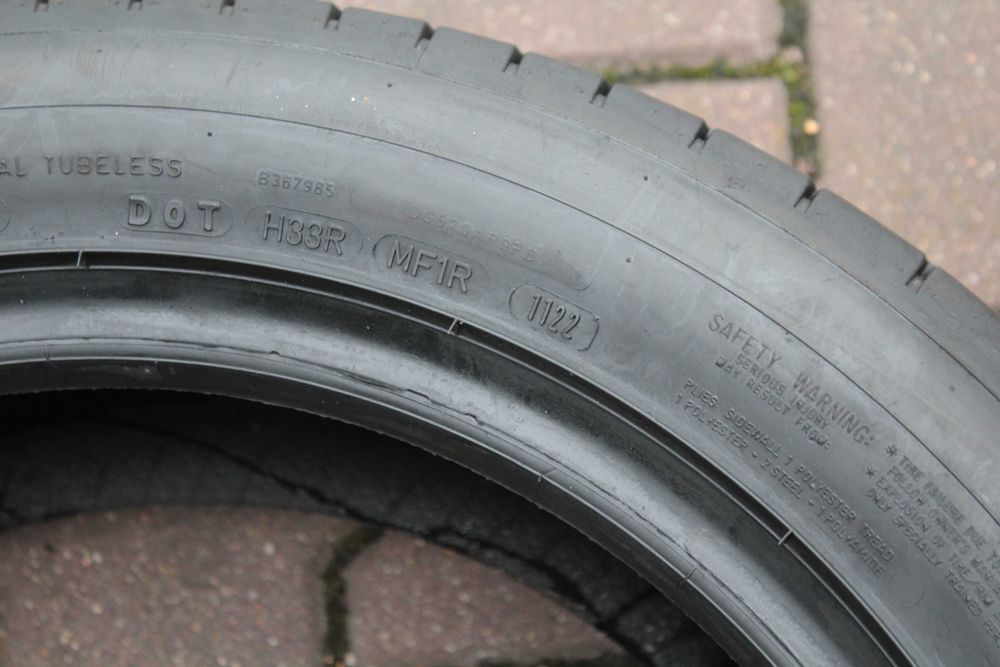 215 55 R17 Dunlop Sport Maxx RT2