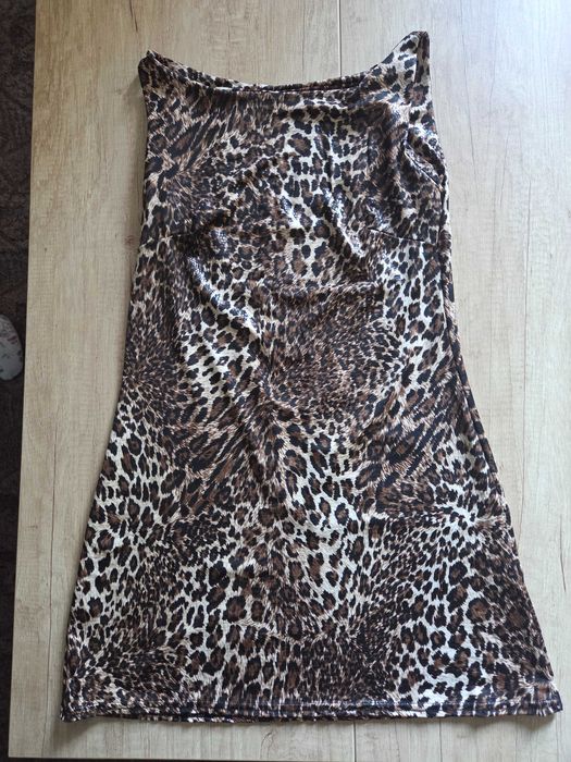 sukienka w panterke