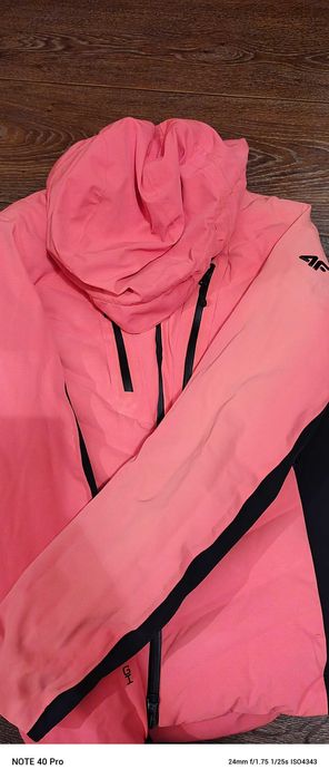 Kurtka narciarska 4F S damska zimowa membrana 20000 dermizax