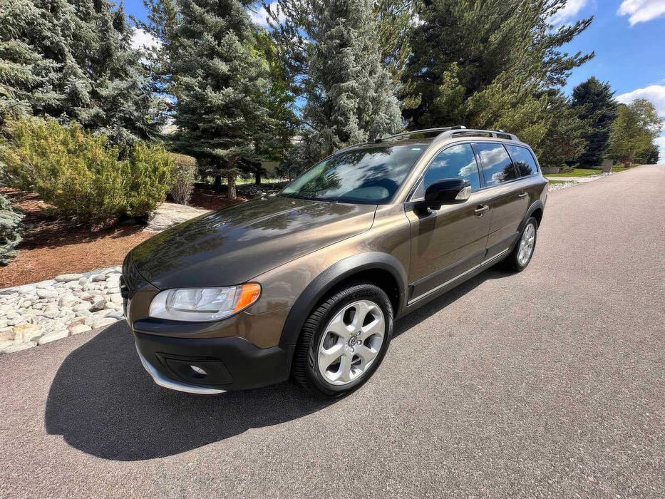 Volvo XC70 T5 Premier      2016