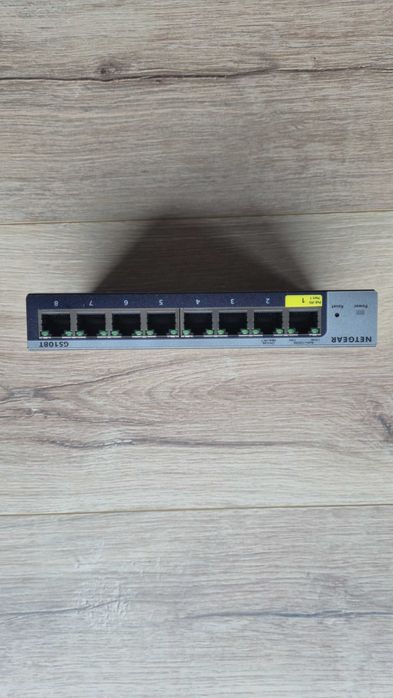 Netgear Switch 8 portas GS108T
